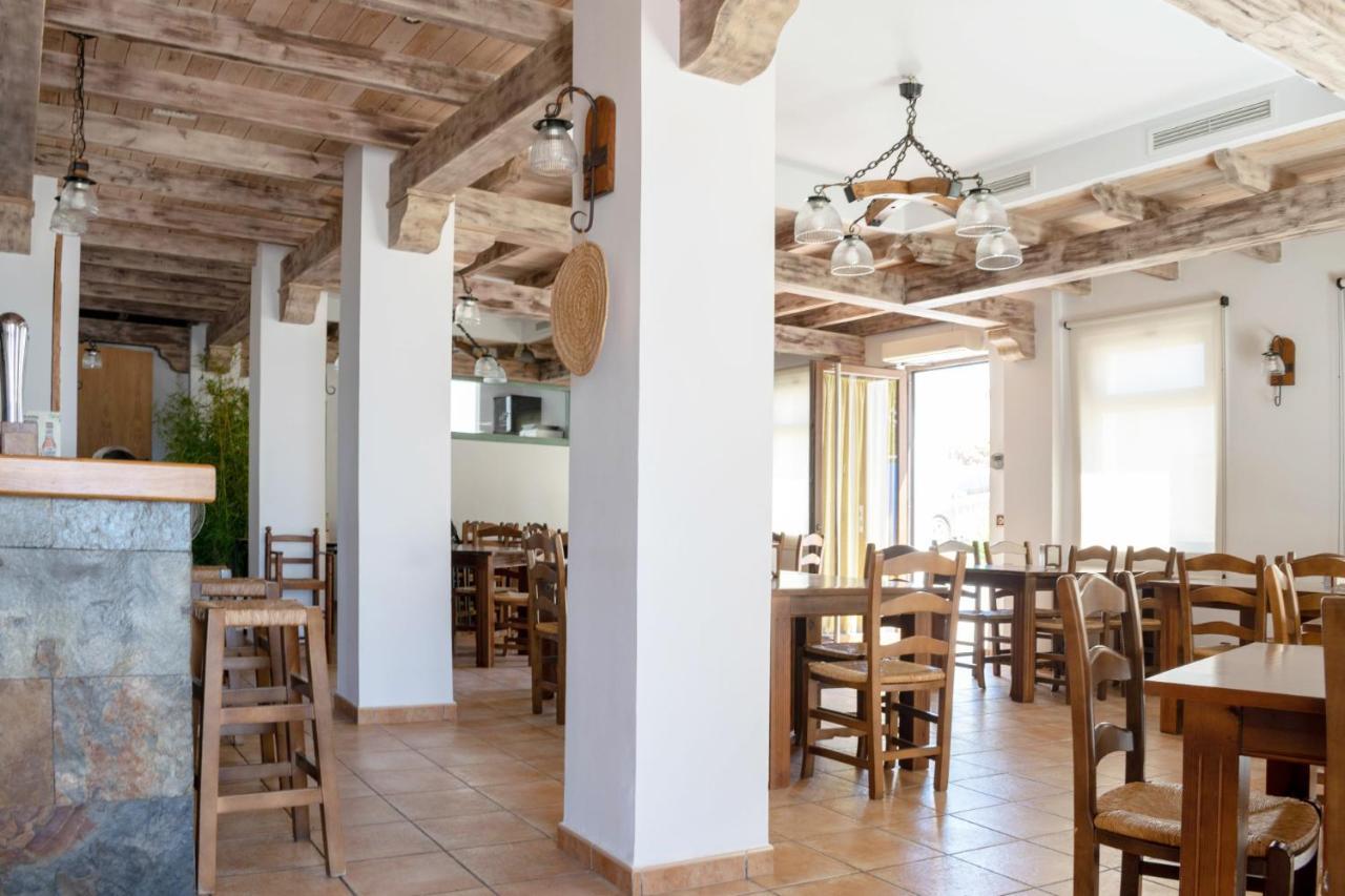 Rio Salado Conil Hostal Conil De La Frontera Luaran gambar