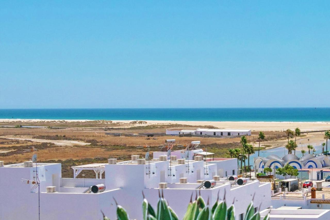 Rio Salado Conil Hostal Conil De La Frontera Luaran gambar